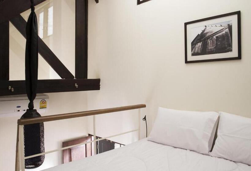 스탠다드 스튜디오, Baan Luang Rajamaitri Historic Inn
