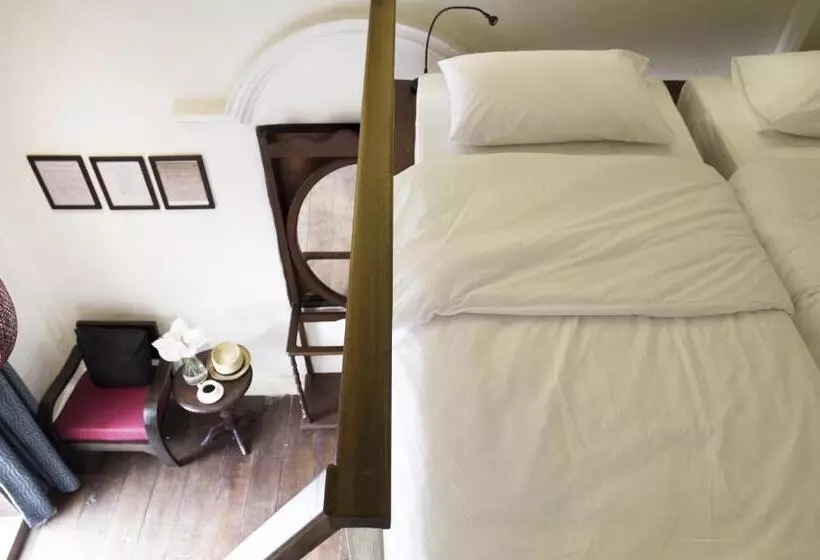 バルコニー付きスタンダードステューディオ, Baan Luang Rajamaitri Historic Inn