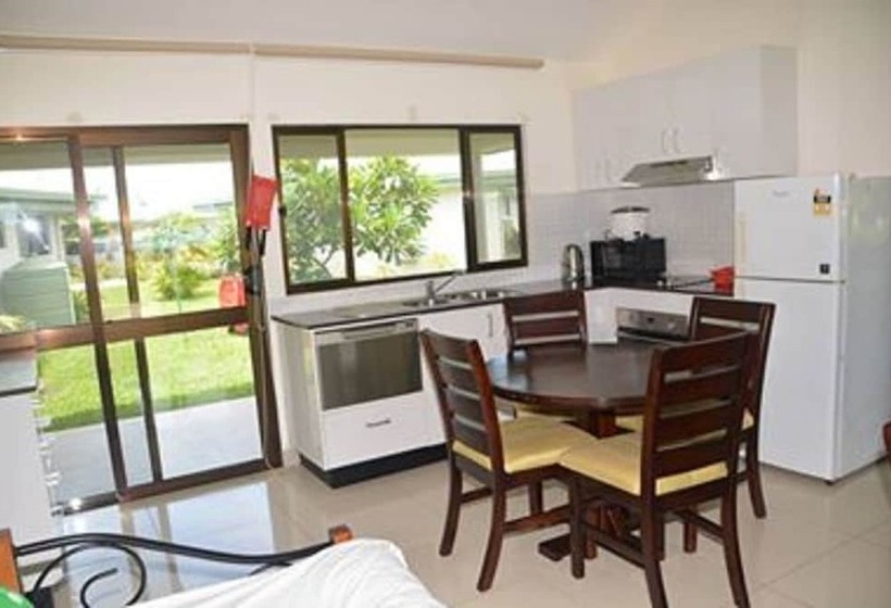 ویلای 2 خوابه, Bayview Cove Resort