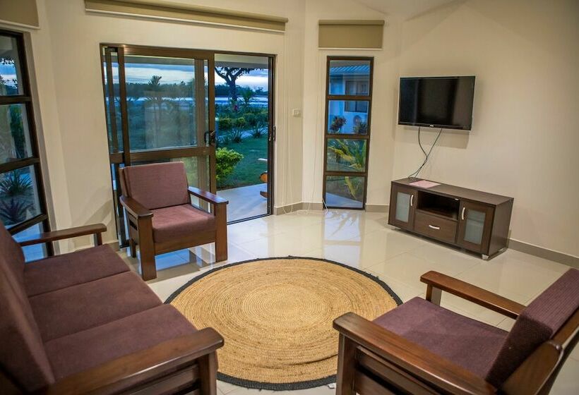 ویلای 2 خوابه, Bayview Cove Resort