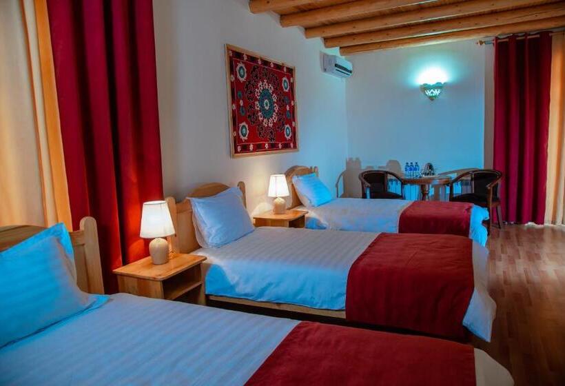 اتاق استاندارد سه نفره, Bibikhanum