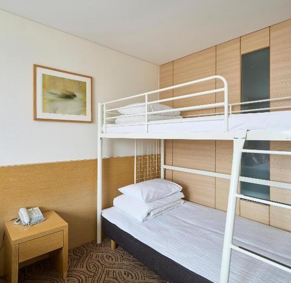 二段ベッド付き家族用アパートメント, Jeju Central City