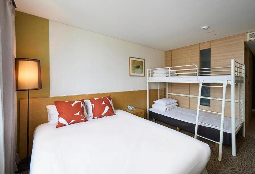 二段ベッド付き家族用アパートメント, Jeju Central City