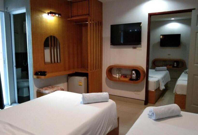 חדר סטנדרט לארבעה, @me2