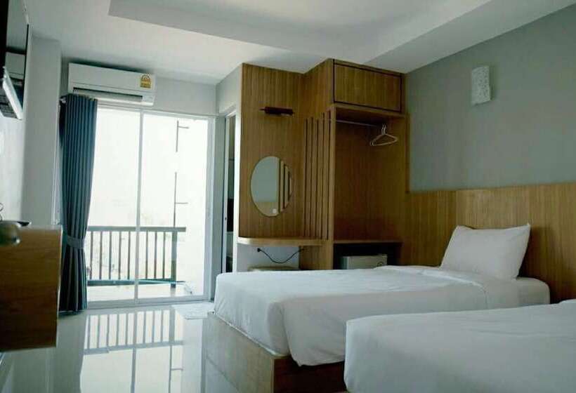 חדר משפחתי, @me2