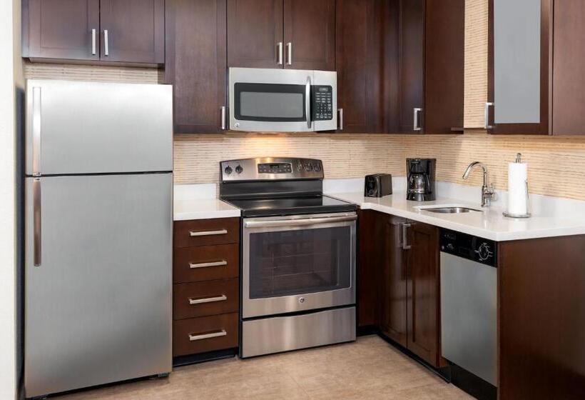 스위트 킹사이즈 침대, Residence Inn By Marriott Charlottesville Downtown