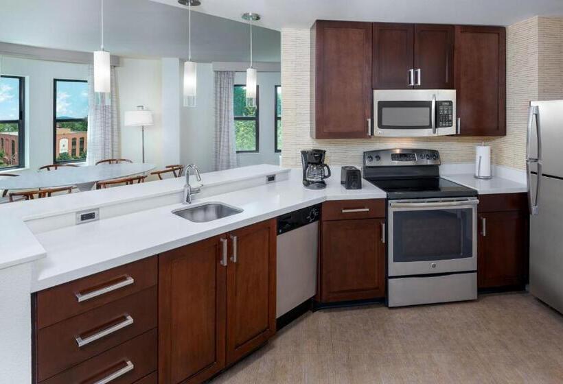 带2个卧室的套房, Residence Inn By Marriott Charlottesville Downtown