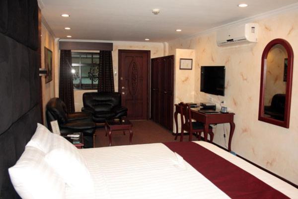 Superior Zimmer Kingsize Bett, Royal Amsterdam