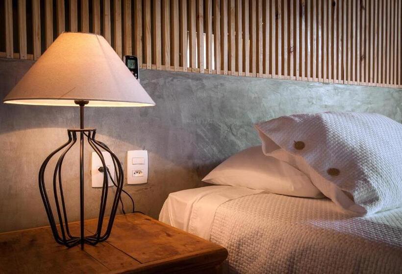 جناح, Villaggio Tudo Bom