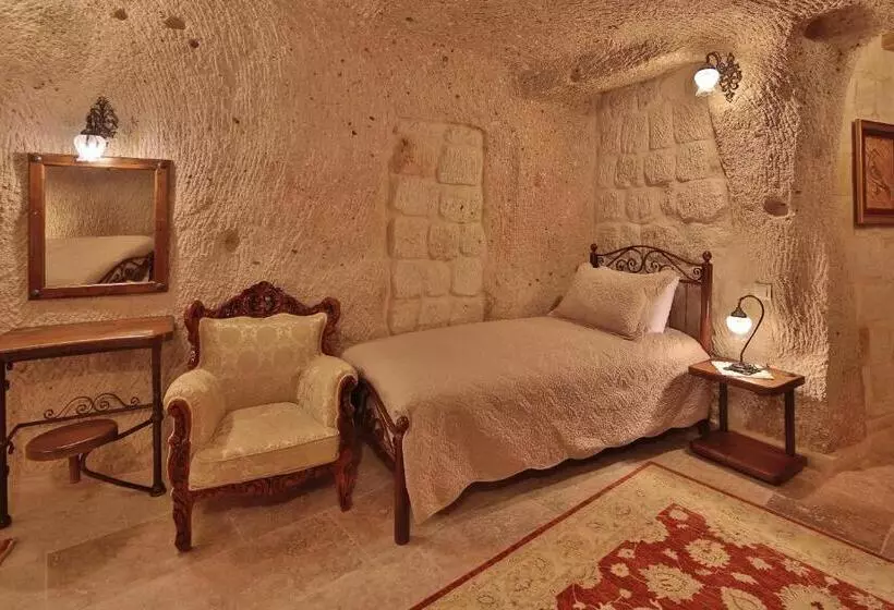 Perhesviitti, Vista Cave