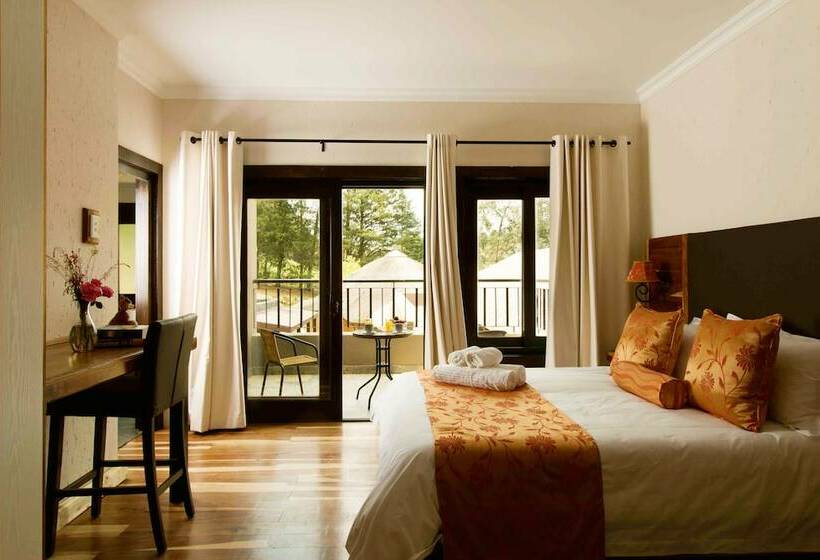 Номер Deluxe, Malachite Manor
