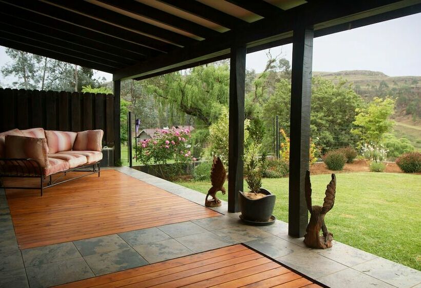 غرفة ديلوكس, Malachite Manor