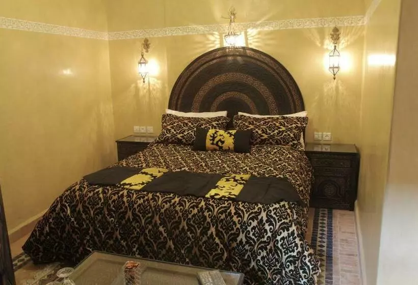 اتاق عادی, Riad Ritaj