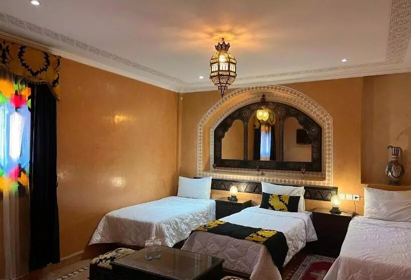 اتاق لوکس سه تخته, Riad Ritaj