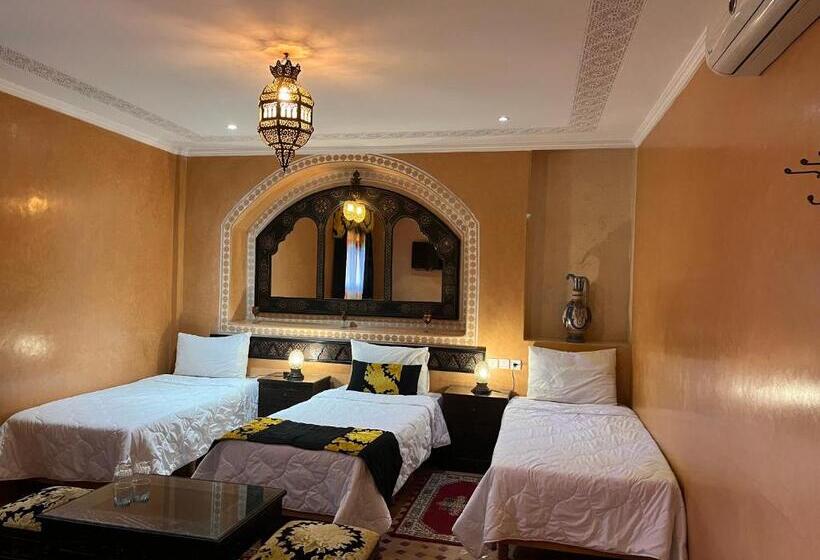 디럭스 트리플 룸, Riad Ritaj