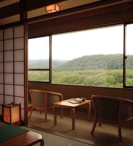 スーペリアールーム, Sansatei