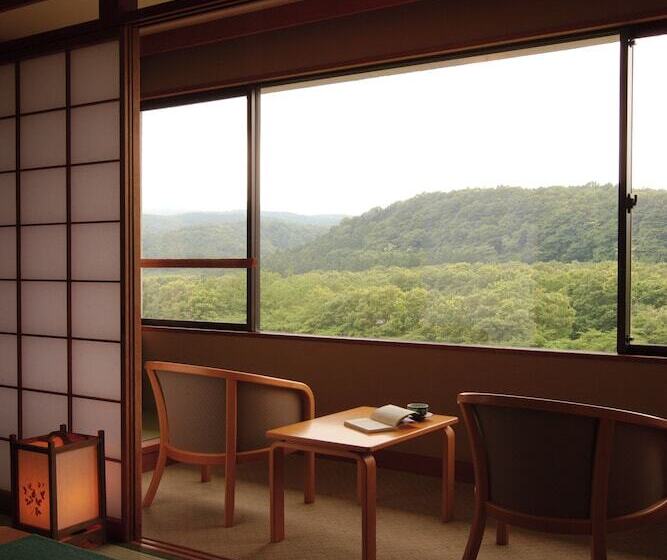 スタンダードルーム, Sansatei