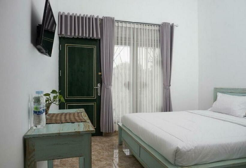 Номер Стандарт, Reddoorz At Griya Cemara Homestay Yogyakarta