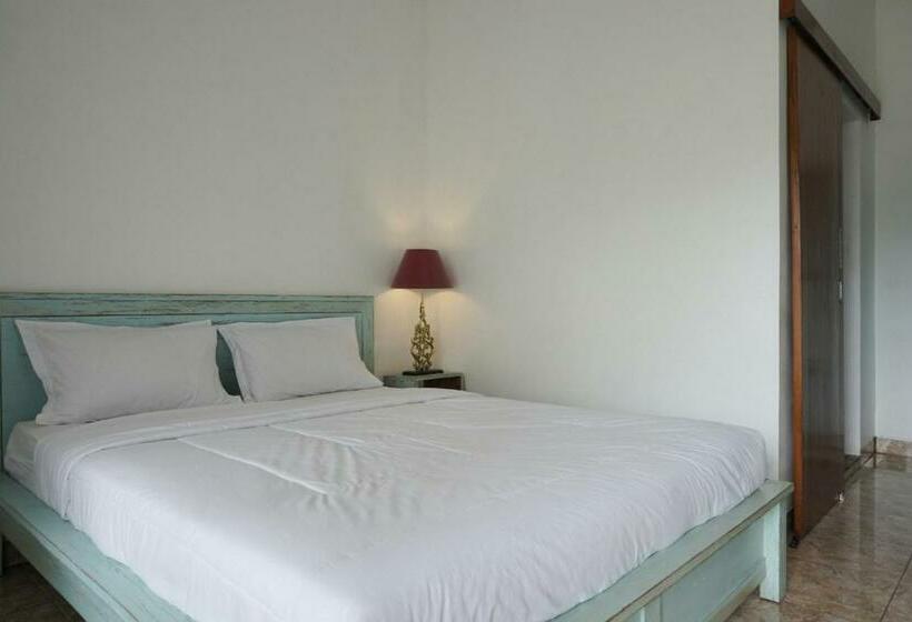 스탠다드 룸, Reddoorz At Griya Cemara Homestay Yogyakarta