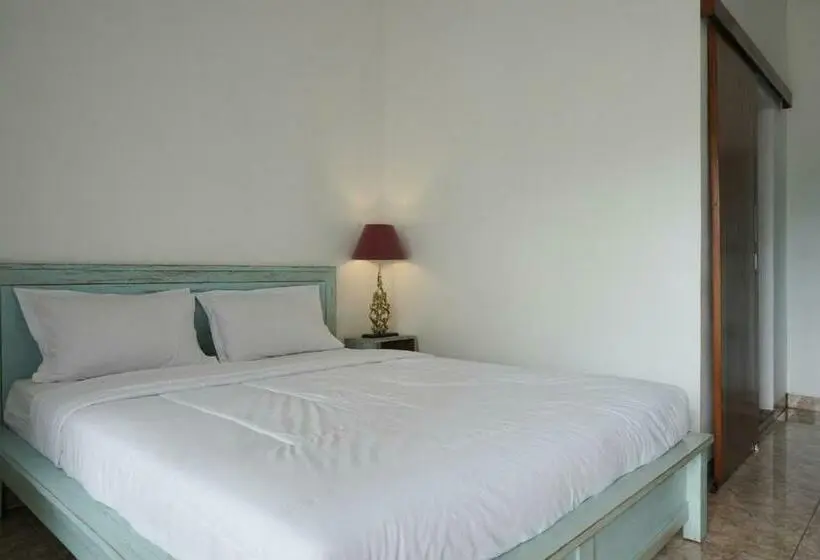 اتاق استاندارد, Reddoorz At Griya Cemara Homestay Yogyakarta