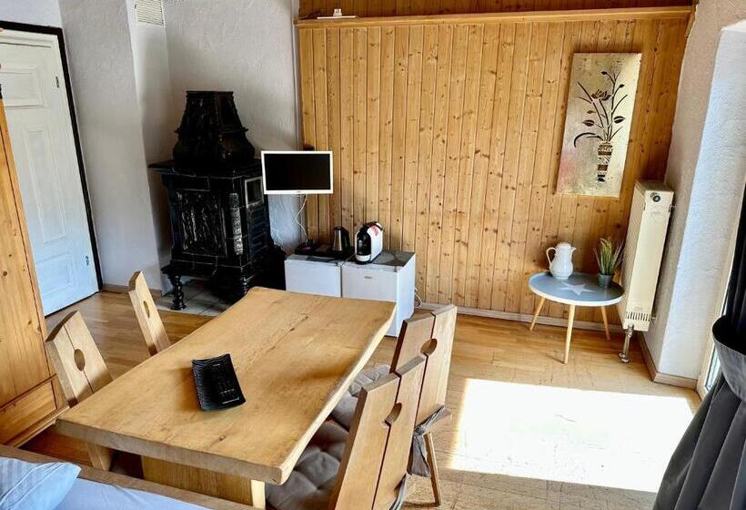 غرفة قياسية مزوَّدة بشُرفة, Pension Steakhaus Füssen