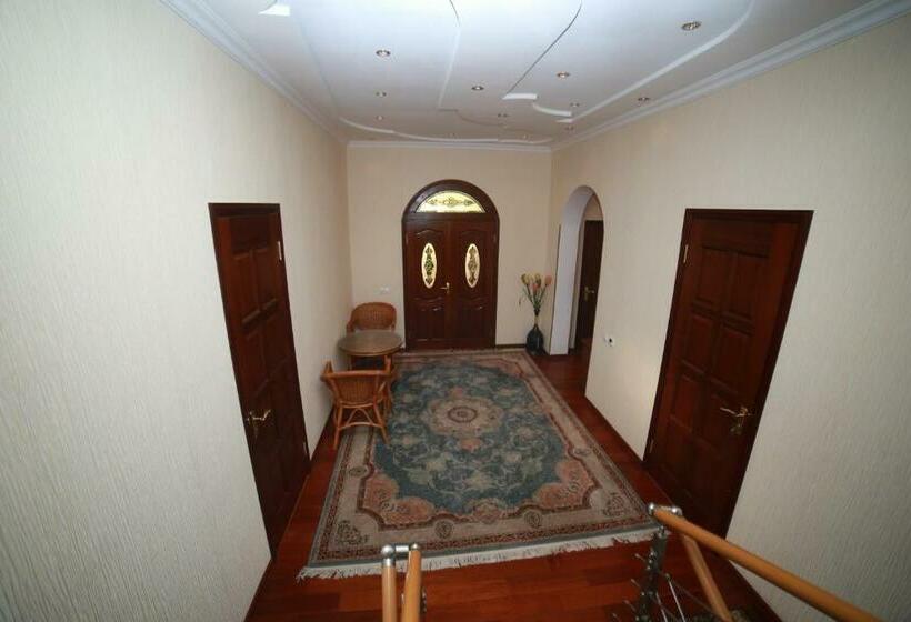 اتاق استاندارد, Hello Dushanbe Hostel