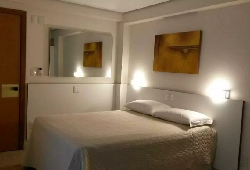 Deluxe Neljän Hengen Huone, Concatto