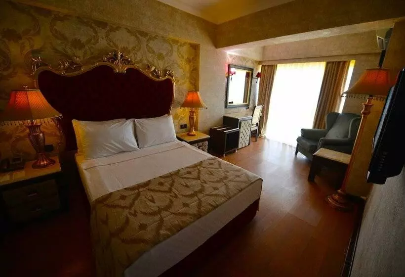 エコノミールーム, Laur Hotels Experience & Elegance