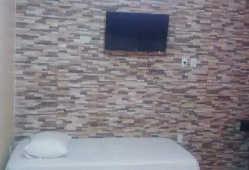 침실 1개 아파트, Dois Candangos