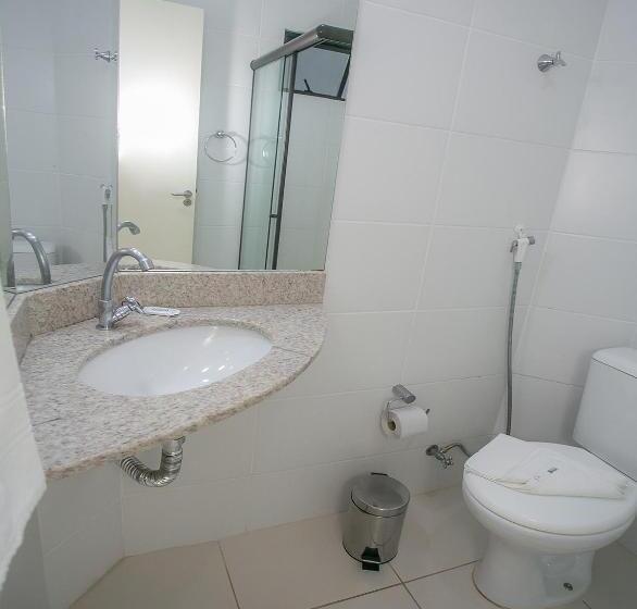 اتاق لوکس, Gentil