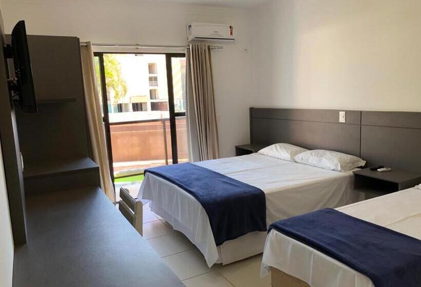 اتاق لوکس سه تخته, Gentil