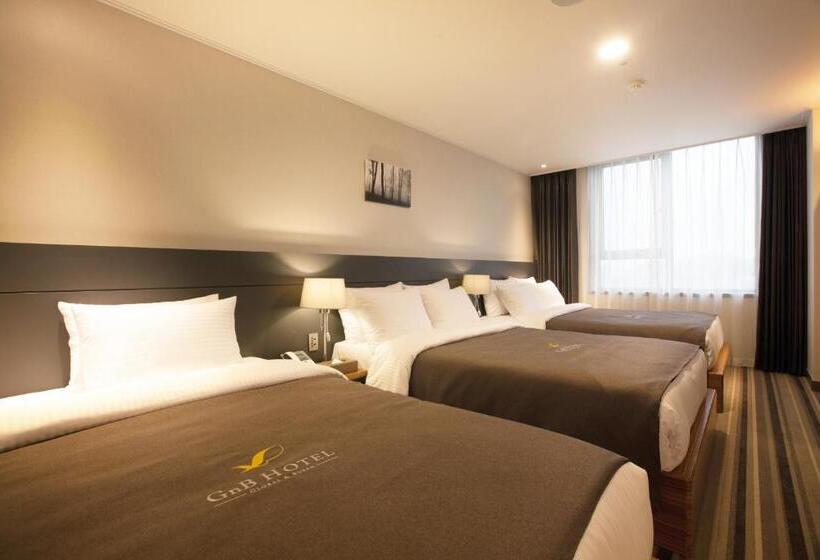 Camera Familiare Deluxe, Gnb