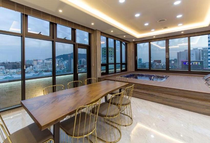 Appartamento Attico 1 Camera da letto, Gnb