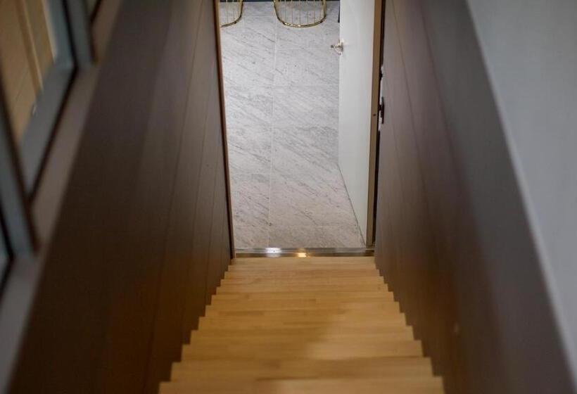 Appartamento Duplex 1 Camera da Letto, Gnb