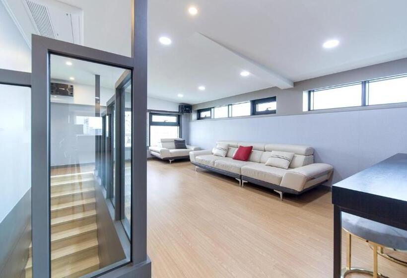 Appartamento Duplex 1 Camera da Letto, Gnb