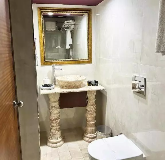 エコノミールーム, Laur Hotels Experience & Elegance
