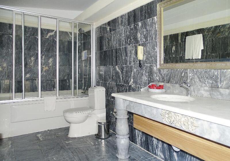 Семейный Номер Вид на Море, Laur Hotels Experience & Elegance