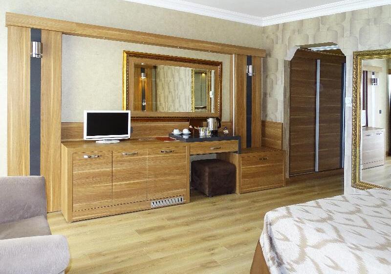 Семейный Номер Вид на Море, Laur Hotels Experience & Elegance