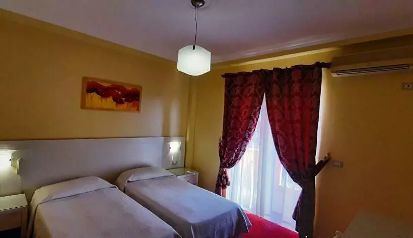 Habitació Estàndard amb Balconada, Le Olive