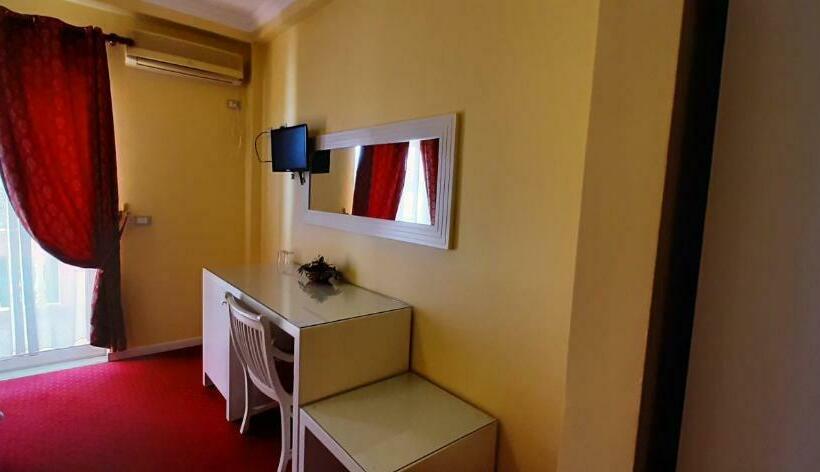 스탠다드 발코니 룸, Le Olive