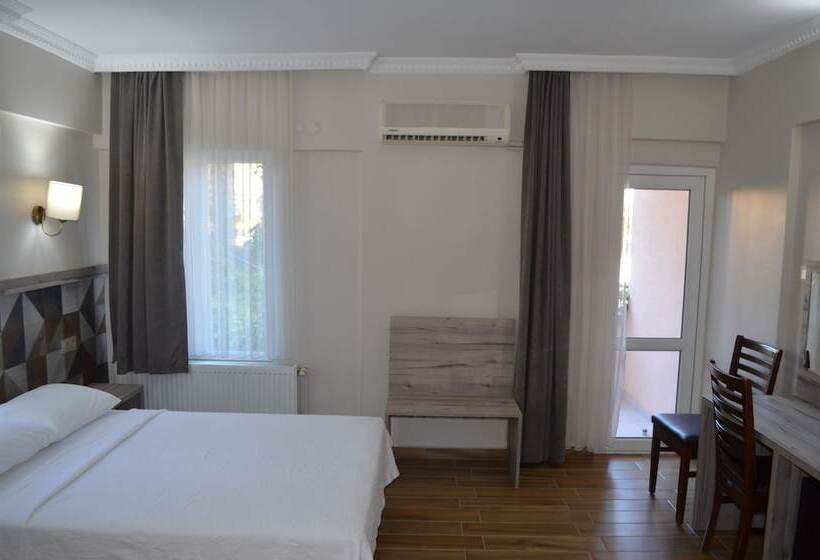 スタンダードルーム, Megas