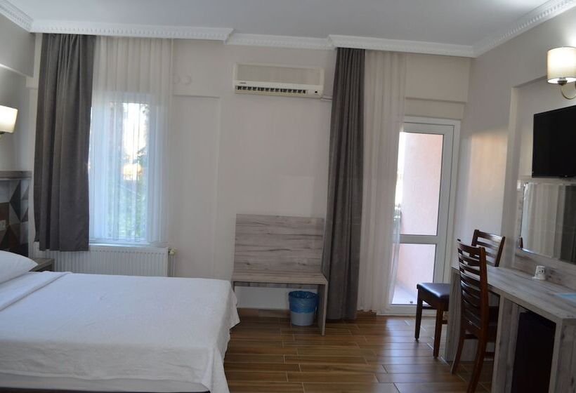 スタンダードルーム, Megas