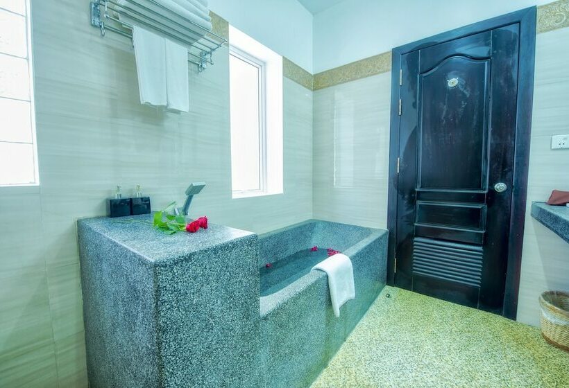 سوییت لوکس, My Unique Villa Siemreap