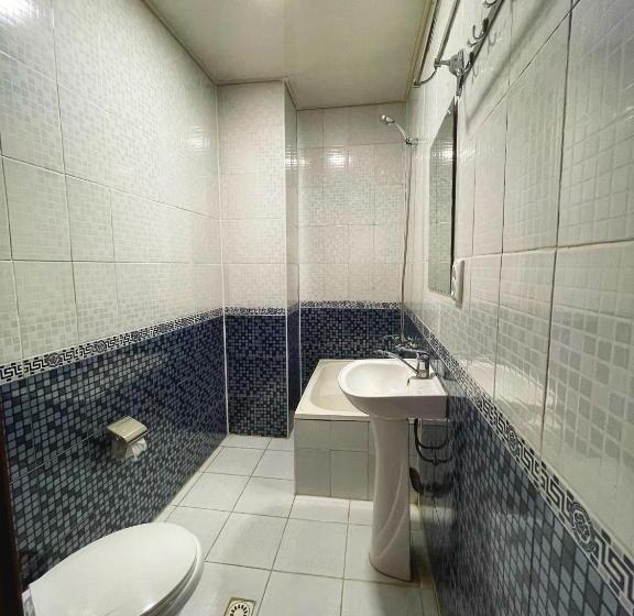 חדר סטנדרט לשלושה, Nurafshon Boutique