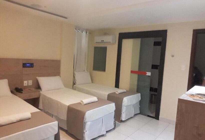 行政三人间, Sempre Executive