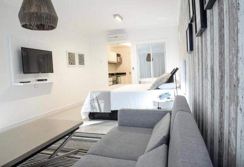 Estudio Economy, Solanas Green Park & Crystal Beach