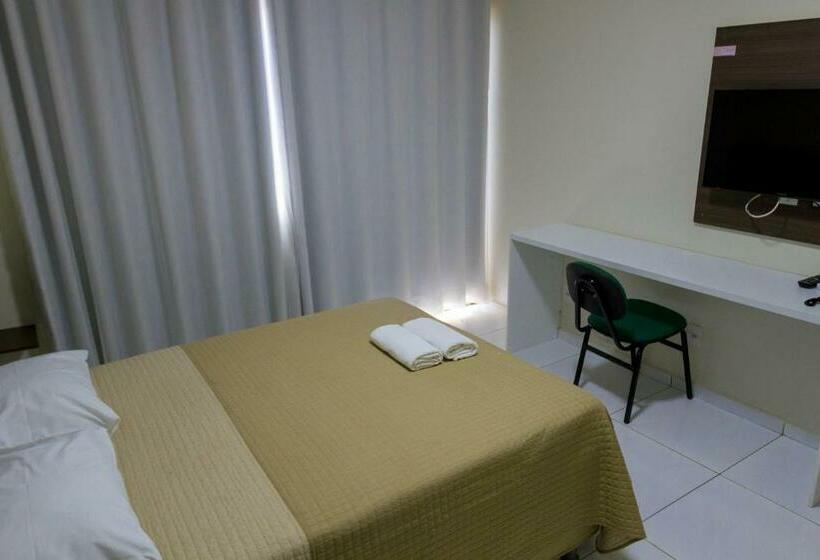 标准单人间, Velit