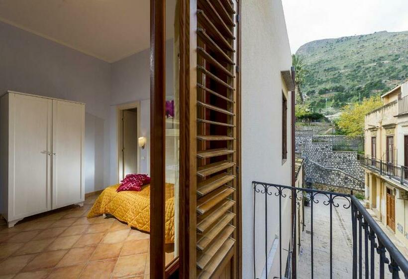 Quarto Familiar Deluxe, Badia Rooms & Breakfast
