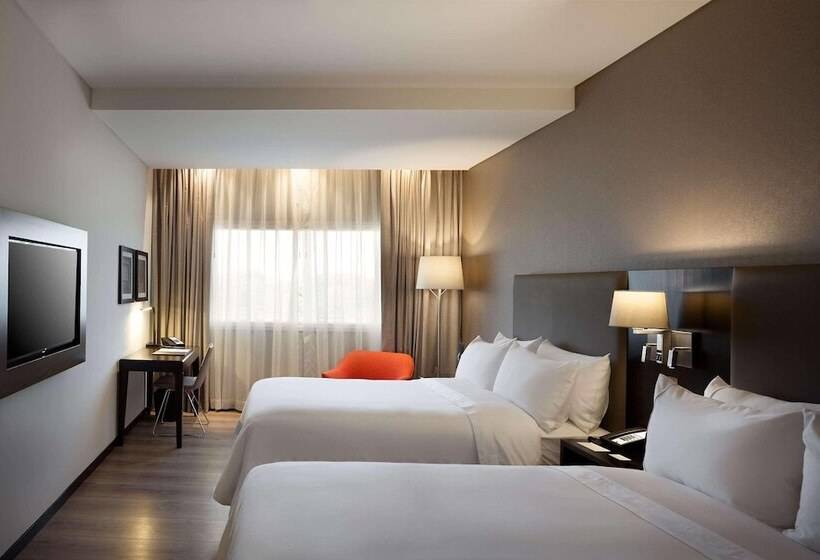 اتاق استاندارد با 2 تخت دوبل, Radisson Hotel Santa Cruz