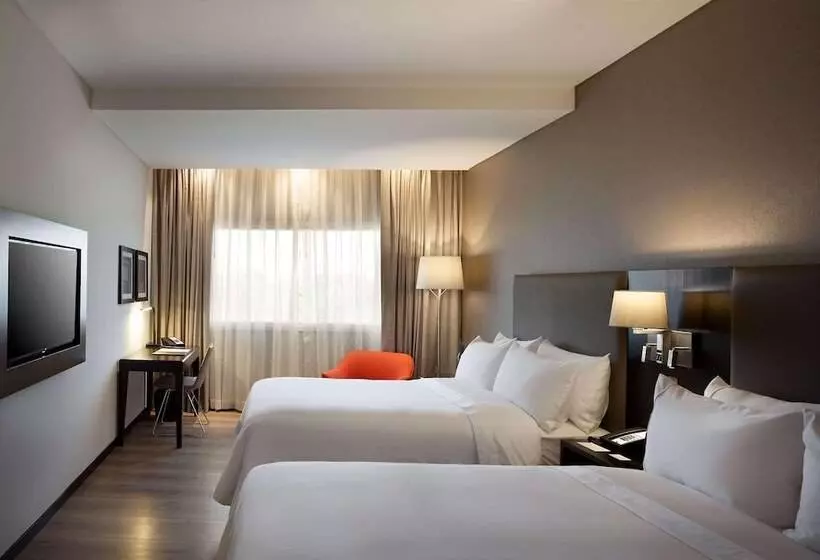 اتاق استاندارد با 2 تخت دوبل, Radisson Hotel Santa Cruz